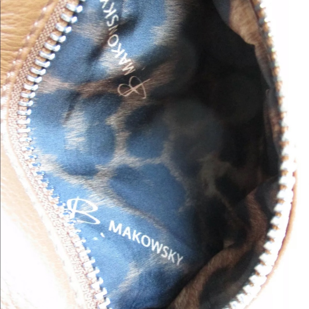 B. Makowsky tan pebbles Leather crossbody purse - Picture 4 of 6